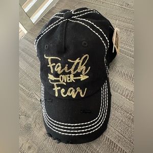 NWT “FAITH OVER FEAR” DISTRESSED CAP
